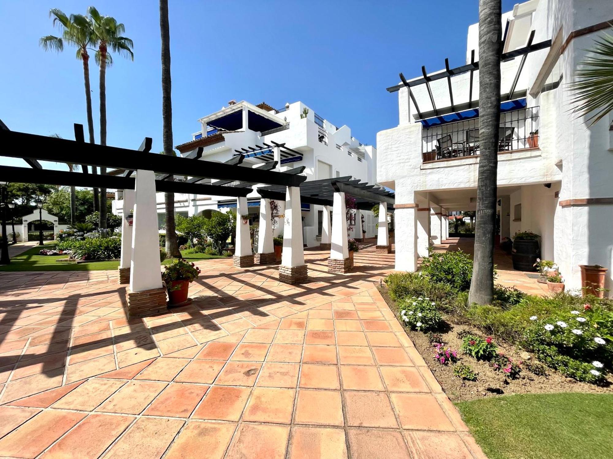 Solguest Apt A 7 Minutos De Puerto Banus 1ª Linea Playa!!! Marbellac Extérieur photo