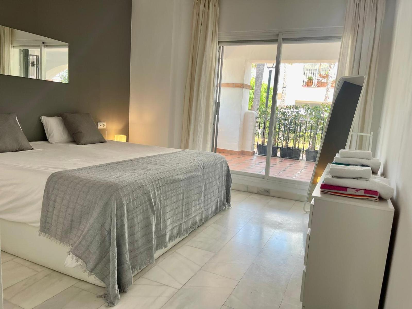 Solguest Apt A 7 Minutos De Puerto Banus 1ª Linea Playa!!! Marbellac Extérieur photo